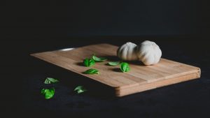 10 nutrient dense foods alpha nation garlic